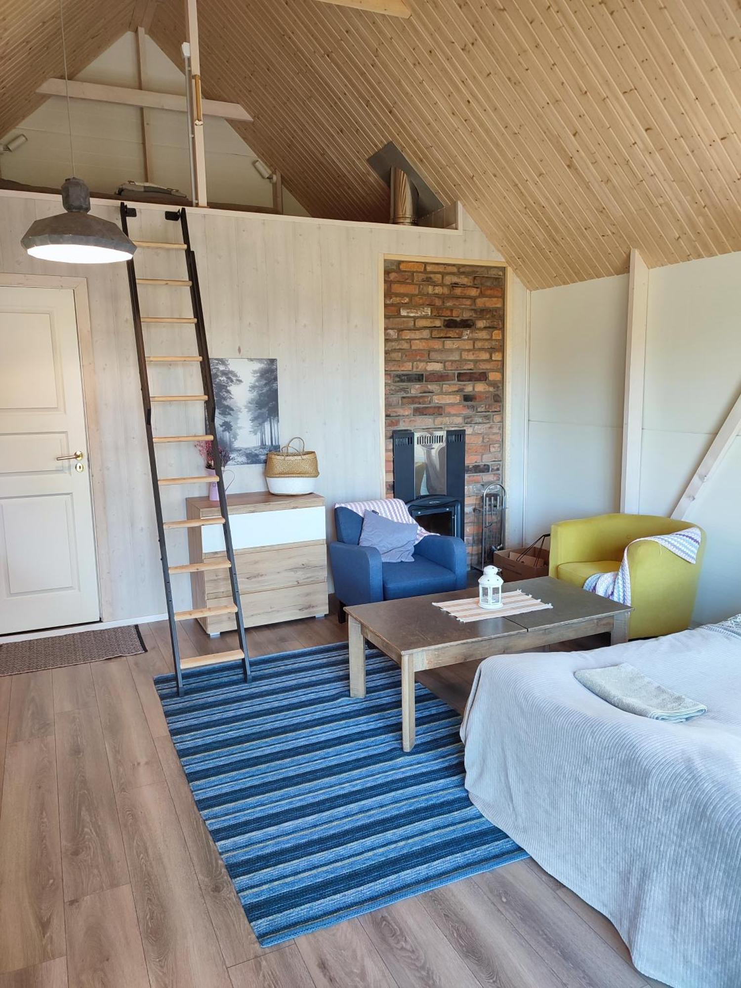 Liyeplauke Modern Sauna Cabin In Horse Ranch מראה חיצוני תמונה